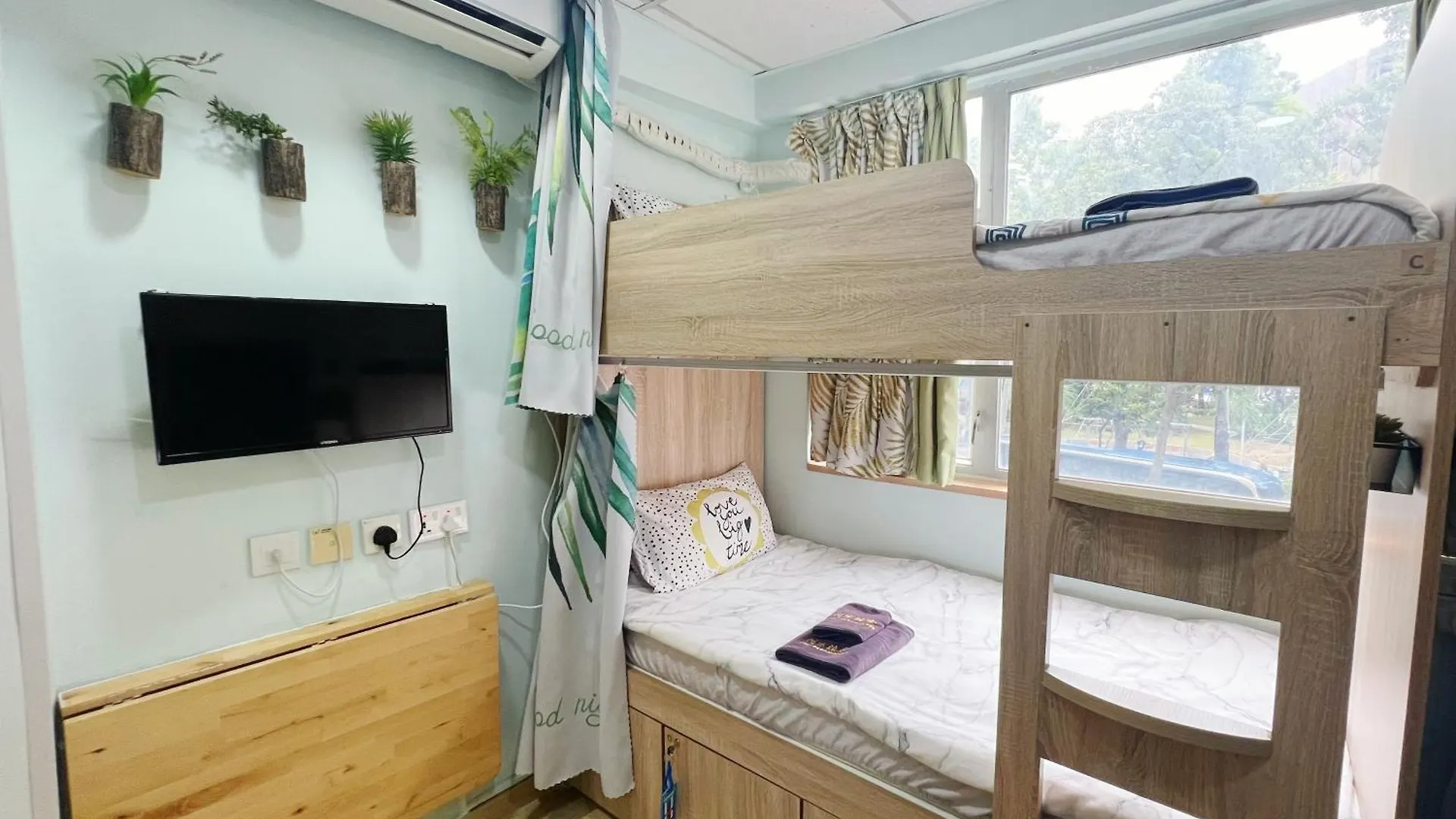 Amu Dreamhouse 阿木旅舍 Hostel Hong Kong China